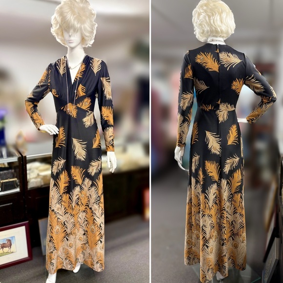 Vintage Maxi Dress Peacock Feather 70’s Print, Easy to Wear in PERFECT Condition - Picture 4 of 12